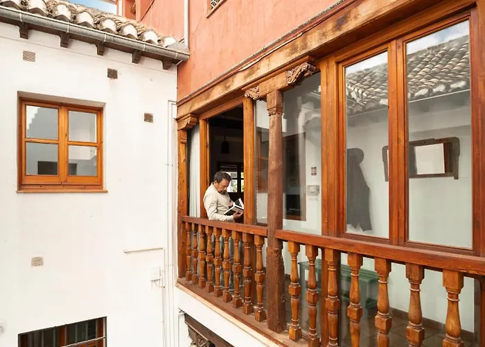 Spacious Sunny And Quiet Albayzin